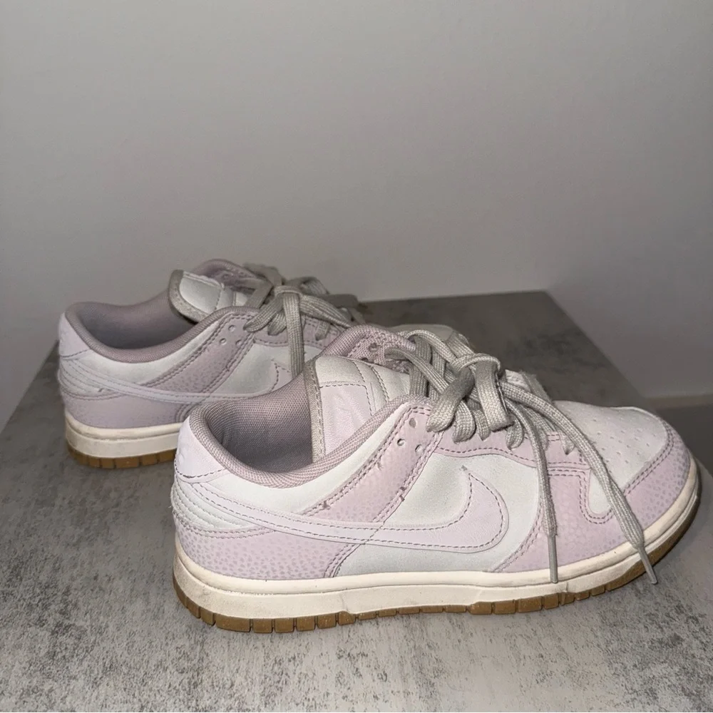 Nike Dunks Low Next Nature Size 6 - Picture 2 of 7